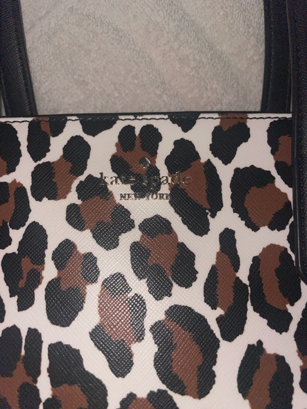 Kate Spade Leopard Print Tote Bag with Black Handles - Picture 4 of 7